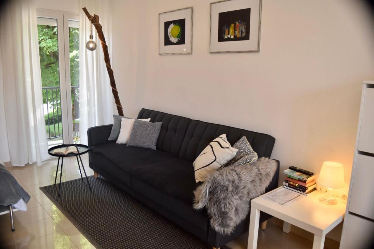 Studio Apartment Stazion With Free Parking Pazin Bagian luar foto