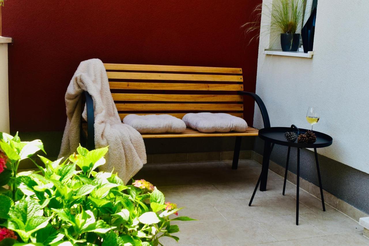Studio Apartment Stazion With Free Parking Pazin Bagian luar foto